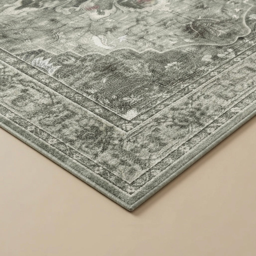 Soren Sage Medallion Distressed Traditional Persian Living Rug